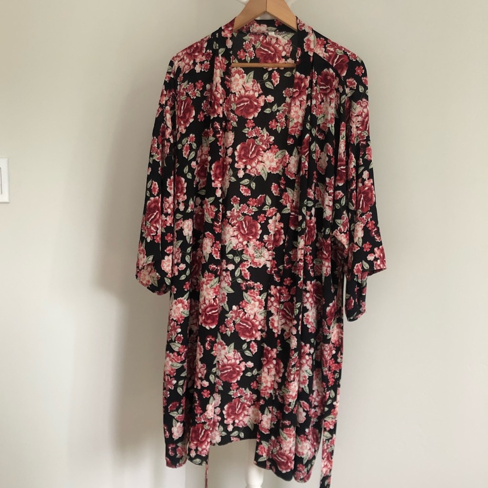 Floral Belted Kimono